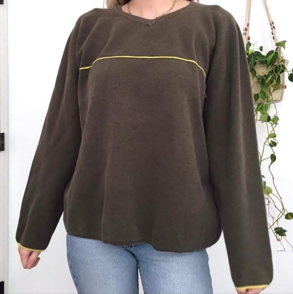 Oversized Sweatshirt - Picture 4 of 10